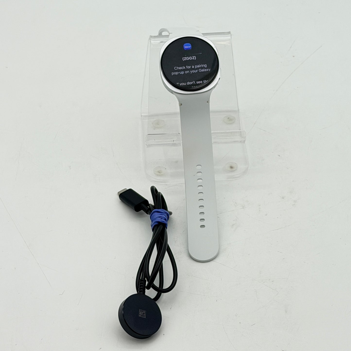 Samsung Galaxy Watch8 44mm GPS + Cellular Smartwatch White Excellent