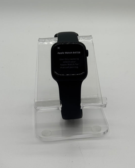 Apple Watch Series 7 - 45mm GPS Only - Used - Black Solo Loop - 88% Battery