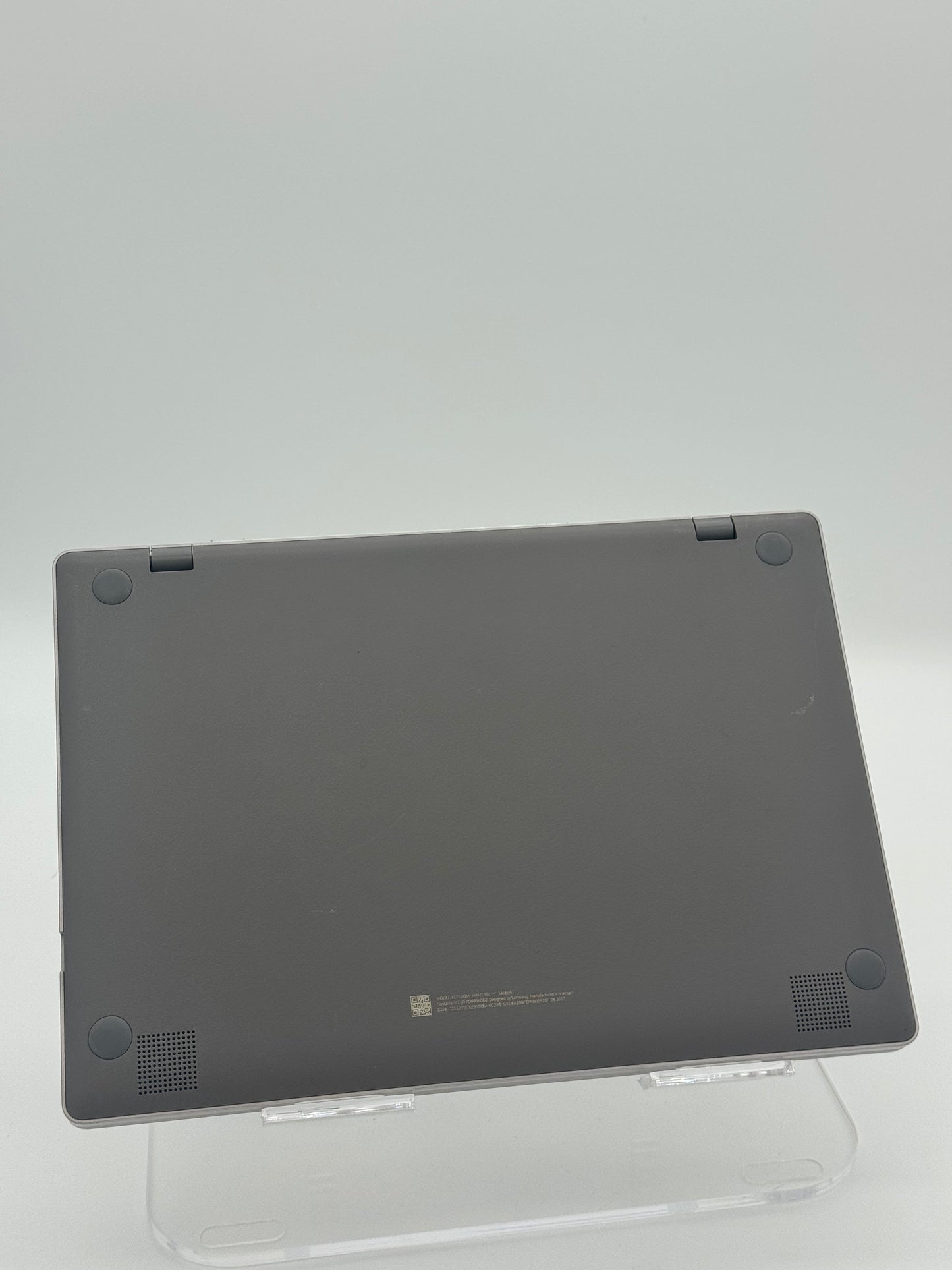 Samsung Chromebook XE310XBA 11-inch Laptop - Used - Gray