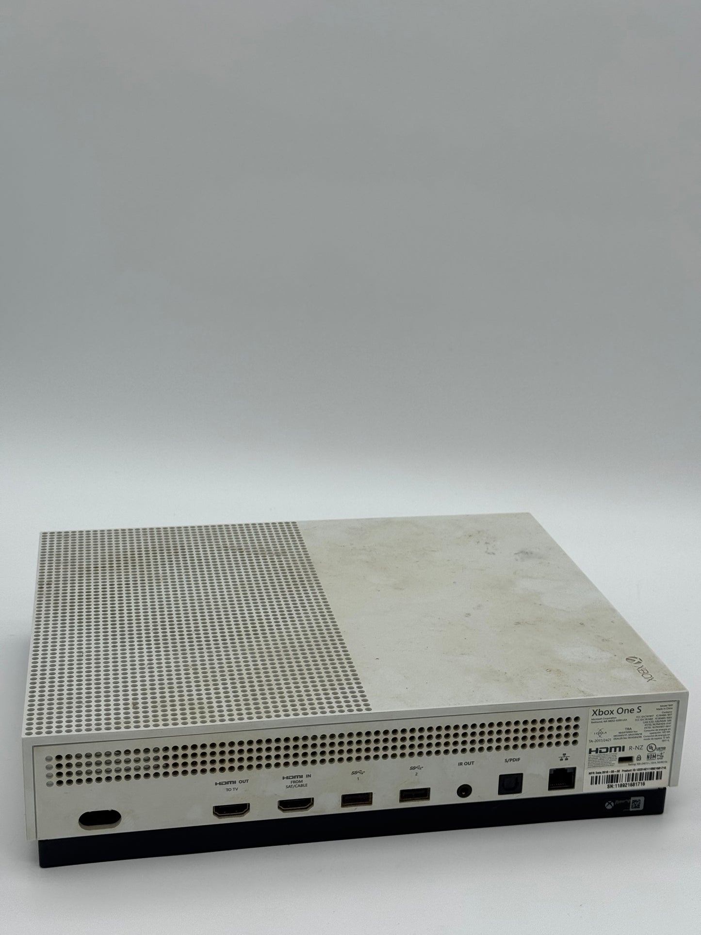Microsoft Xbox One S 2016 (Model: 1681) - 1TB - Used - White