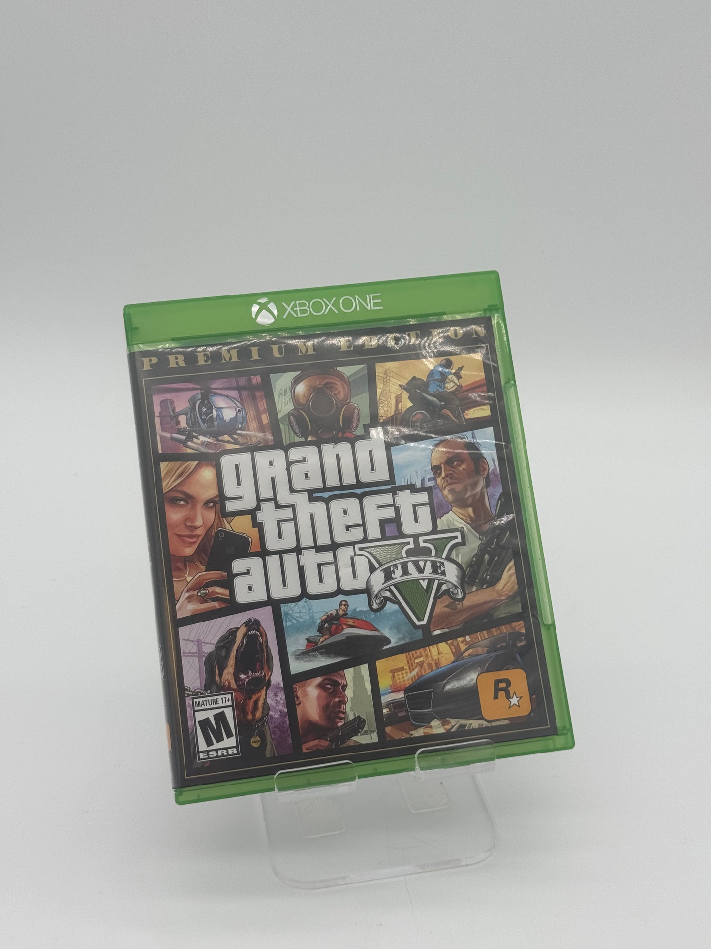 Grand Theft Auto V [Premium Edition] for Xbox One - Used with Box