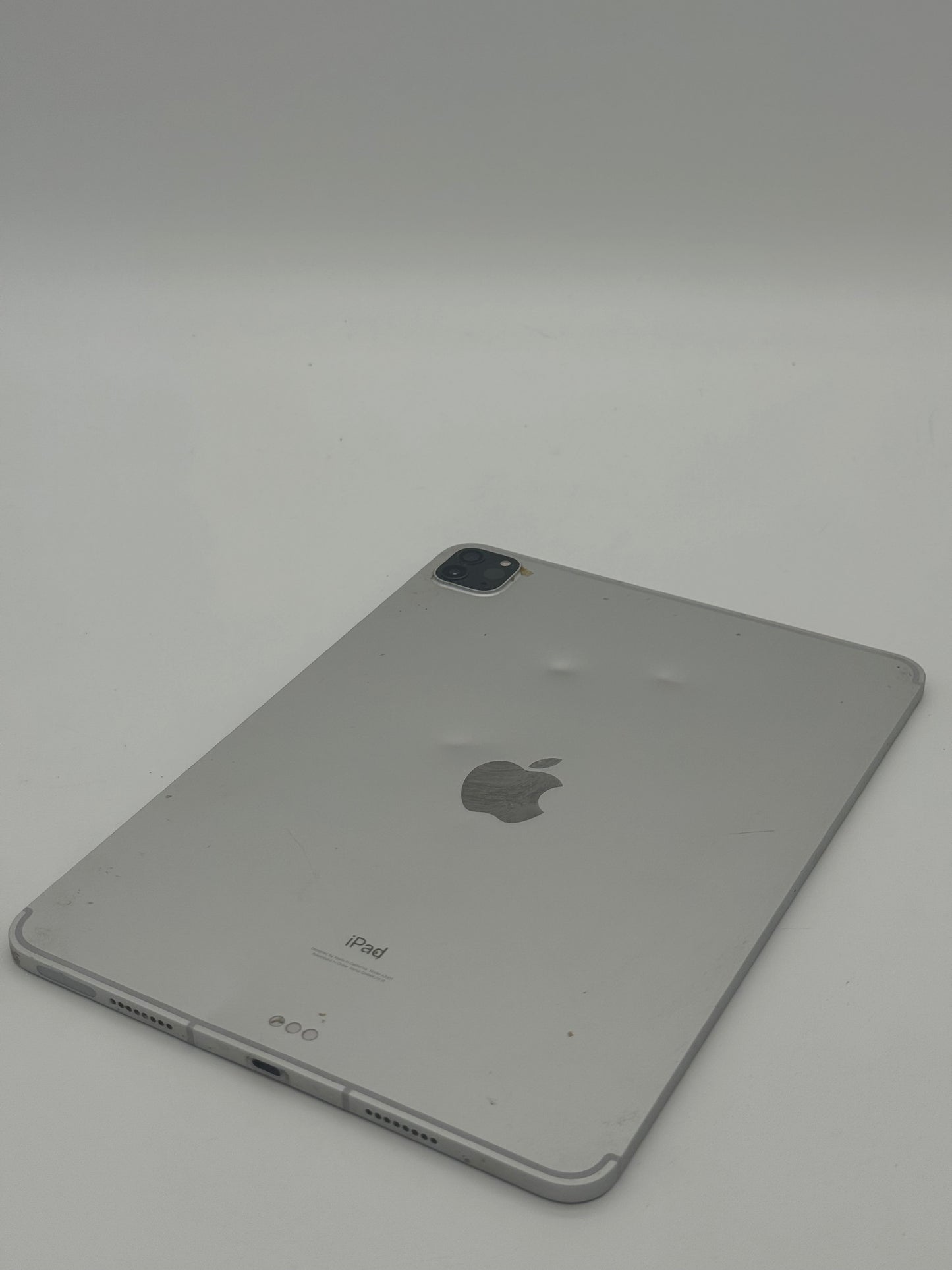 Apple iPad 11-inch (3rd Gen) A2301 - Broken - Silver - 64GB - No Charger PIN LOCKED