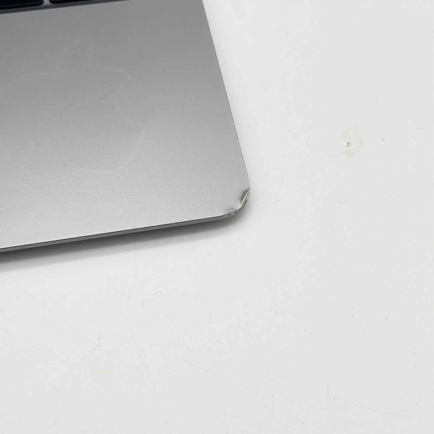 Apple MacBook Air 13-inch M1 A2337 2020 256GB 8GB Space Gray