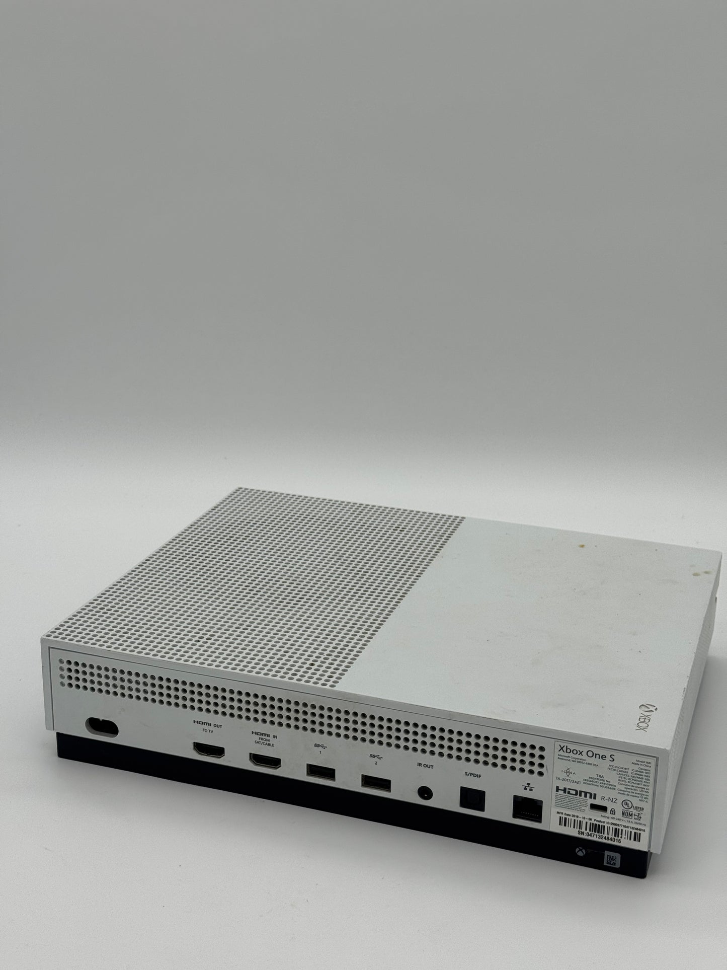 Microsoft Xbox One S 1TB Video Game System - Used, White - Free Shipping!