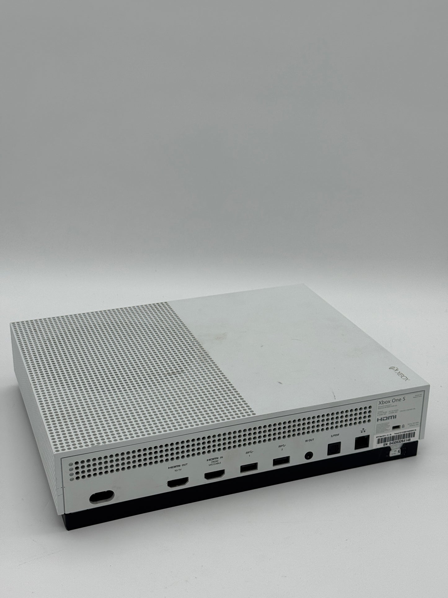 Microsoft Xbox One S 2016 (Model: 1681) - Used White Video Game System 500GB