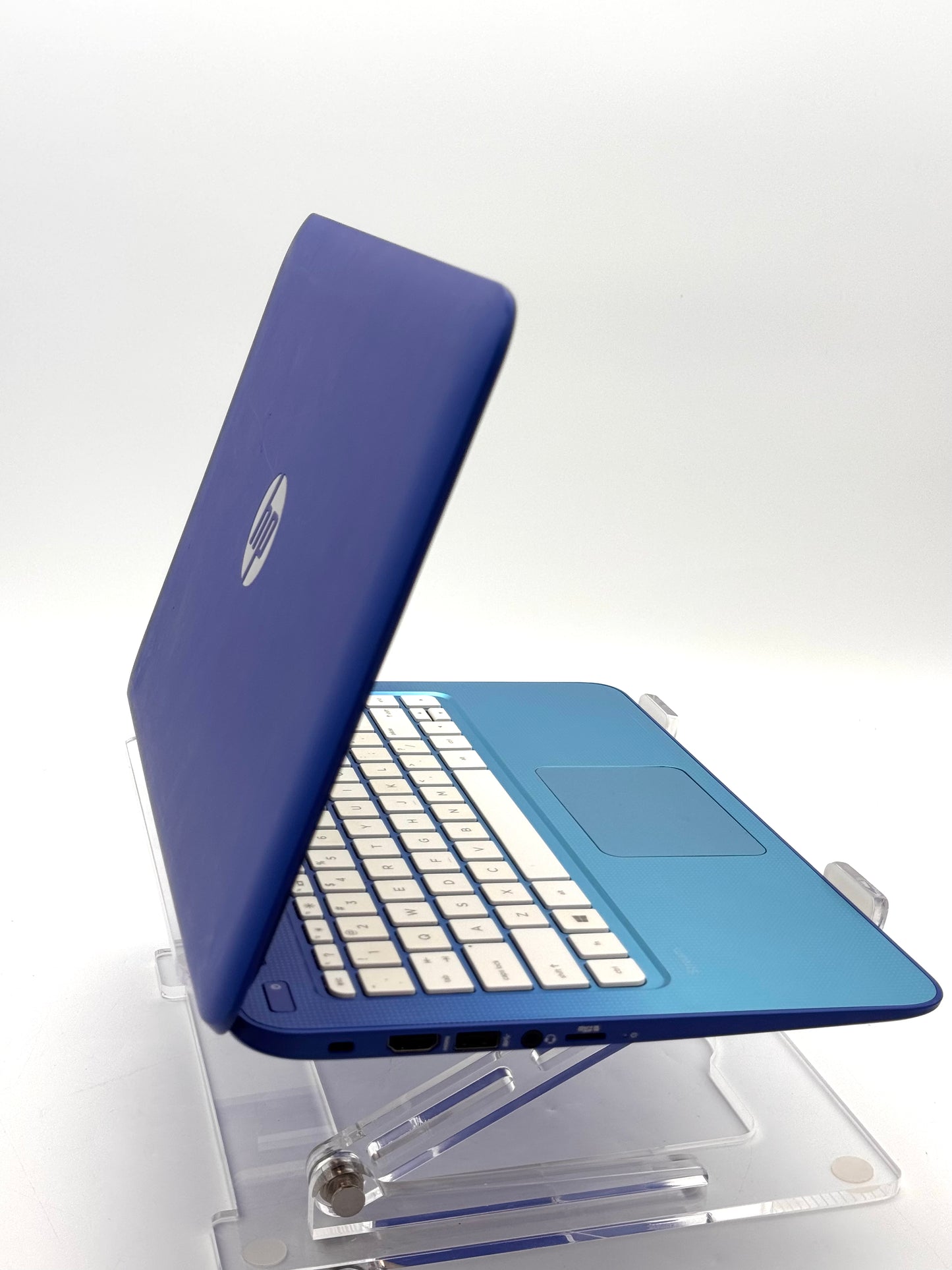 HP 13-c002dx 13.3-inch Intel Celeron 4GB 32GB