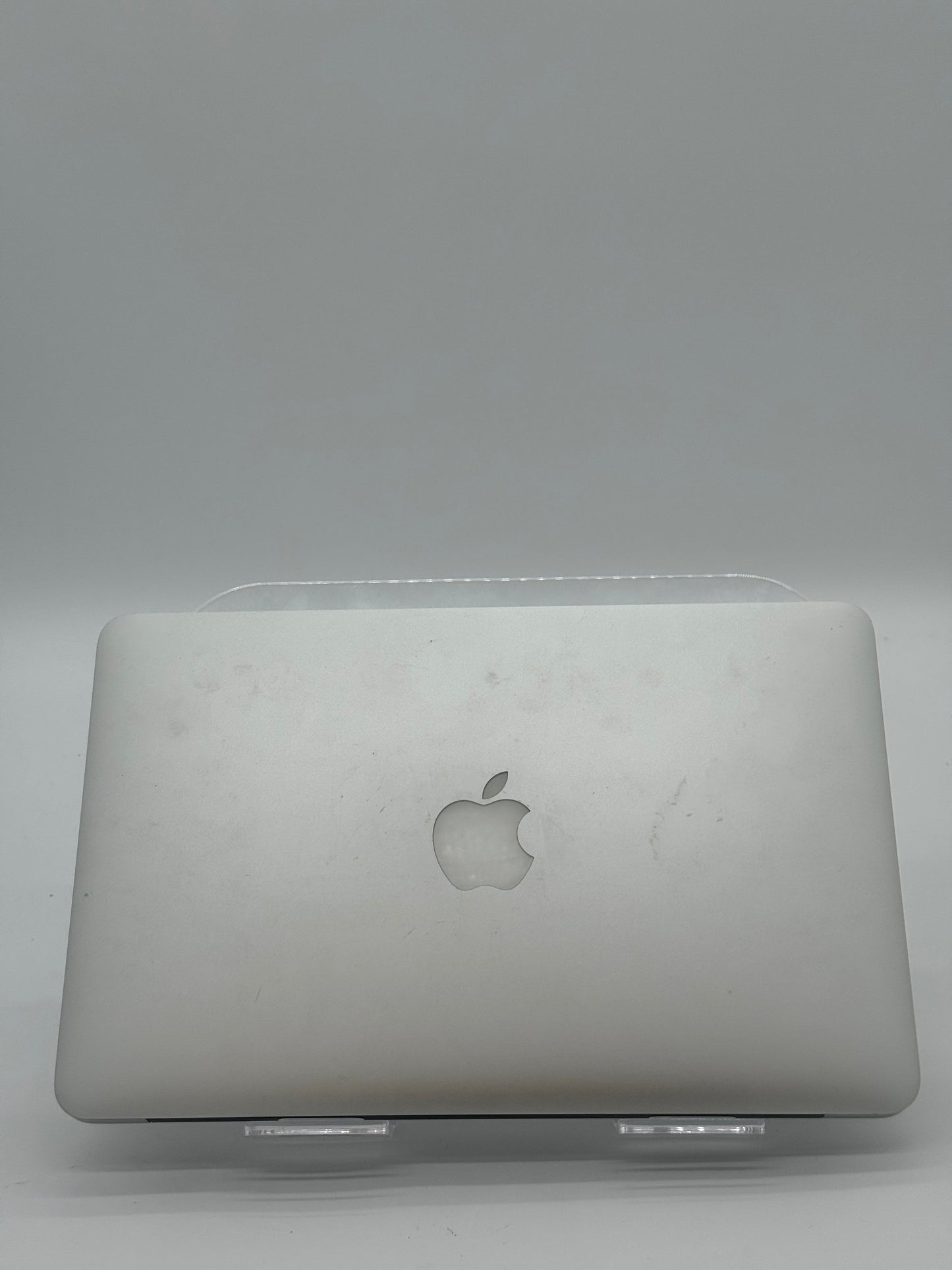 Apple MacBook Air 11" A1465 2015 - Gray, Core i5, 4GB RAM, 128GB SSD