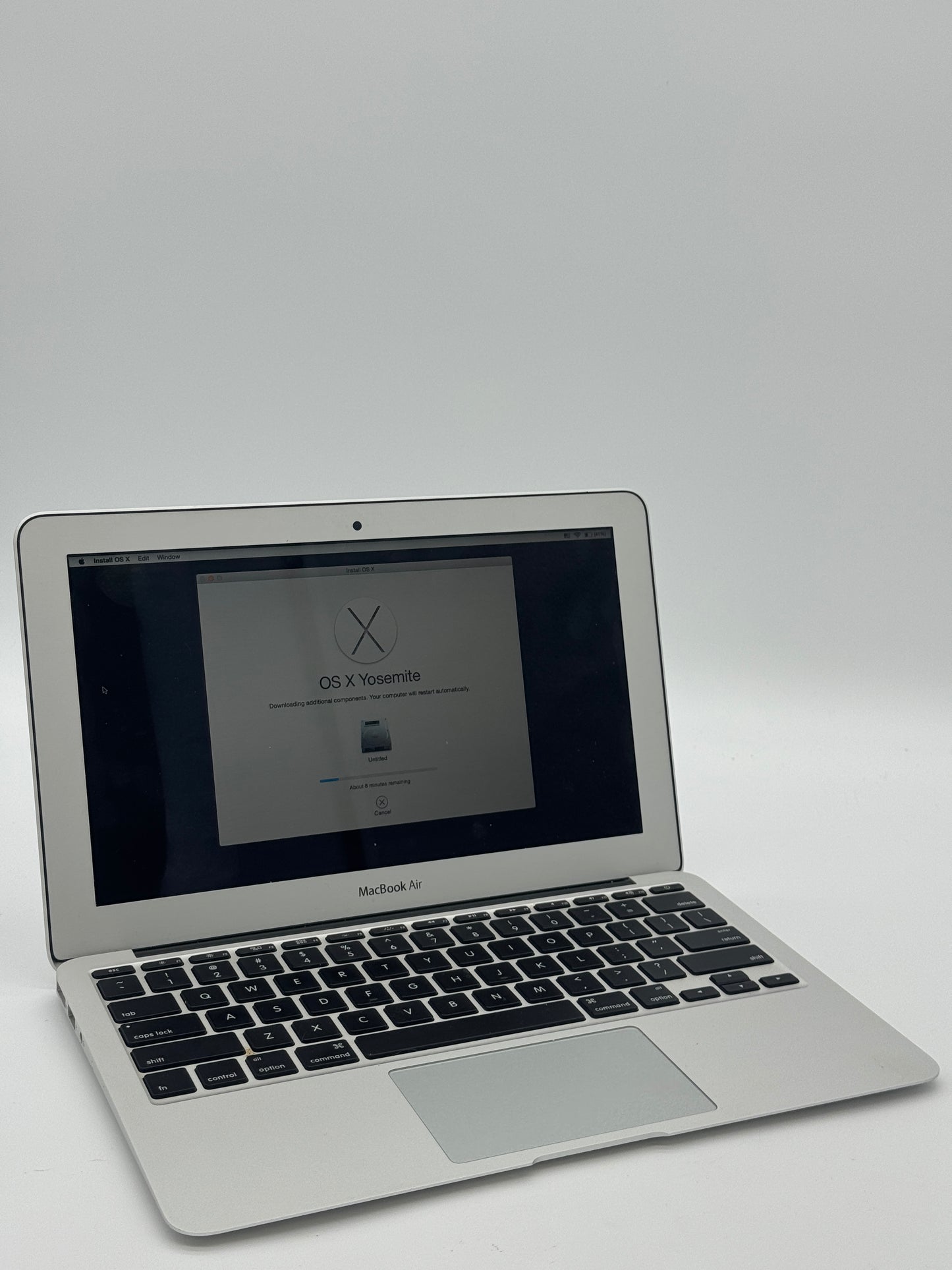 Apple MacBook Air 11" A1465 2015 - Gray, Core i5, 4GB RAM, 128GB SSD
