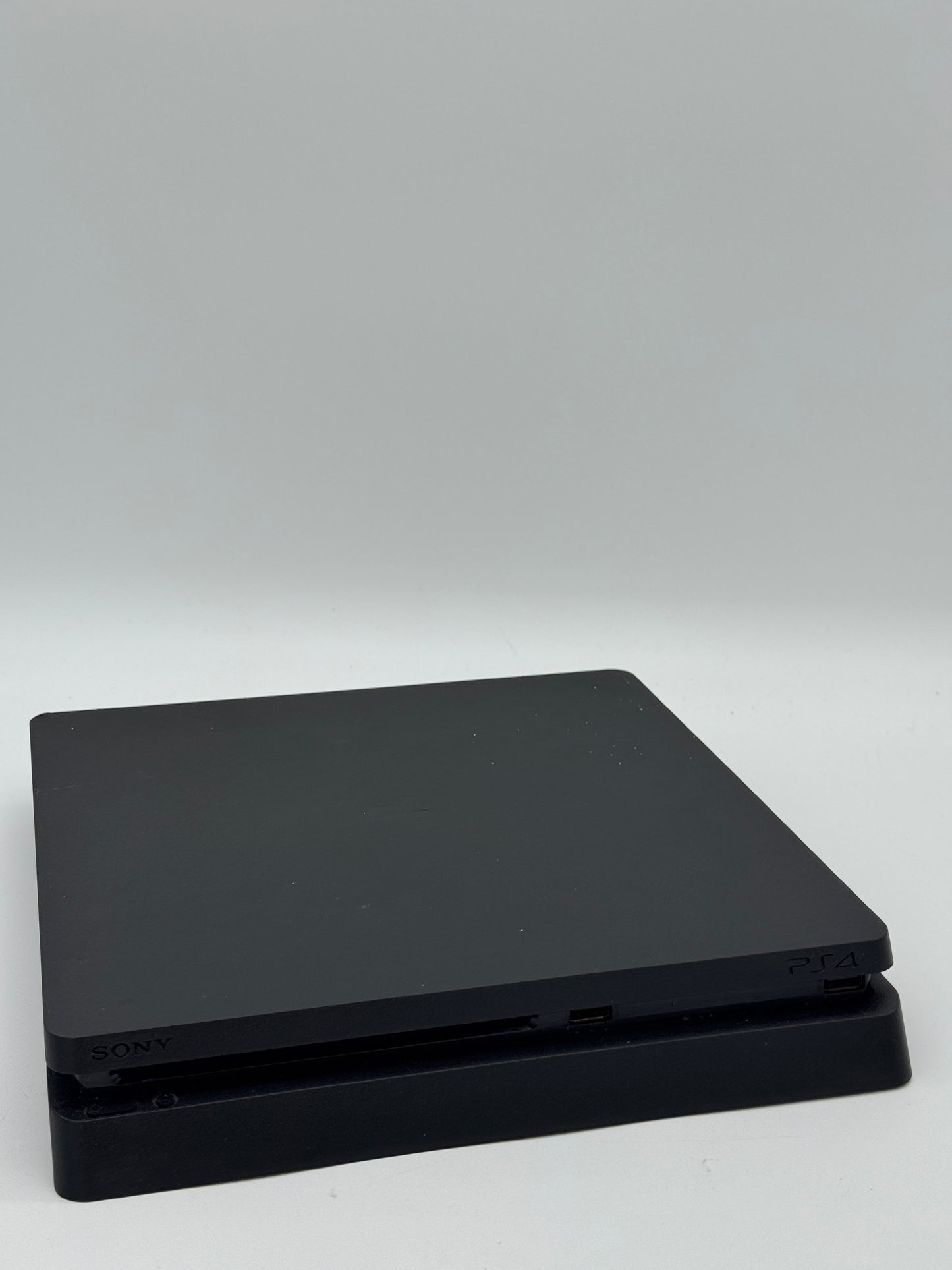 Sony PlayStation 4 CUH-2115B 500GB Console - Used - Black