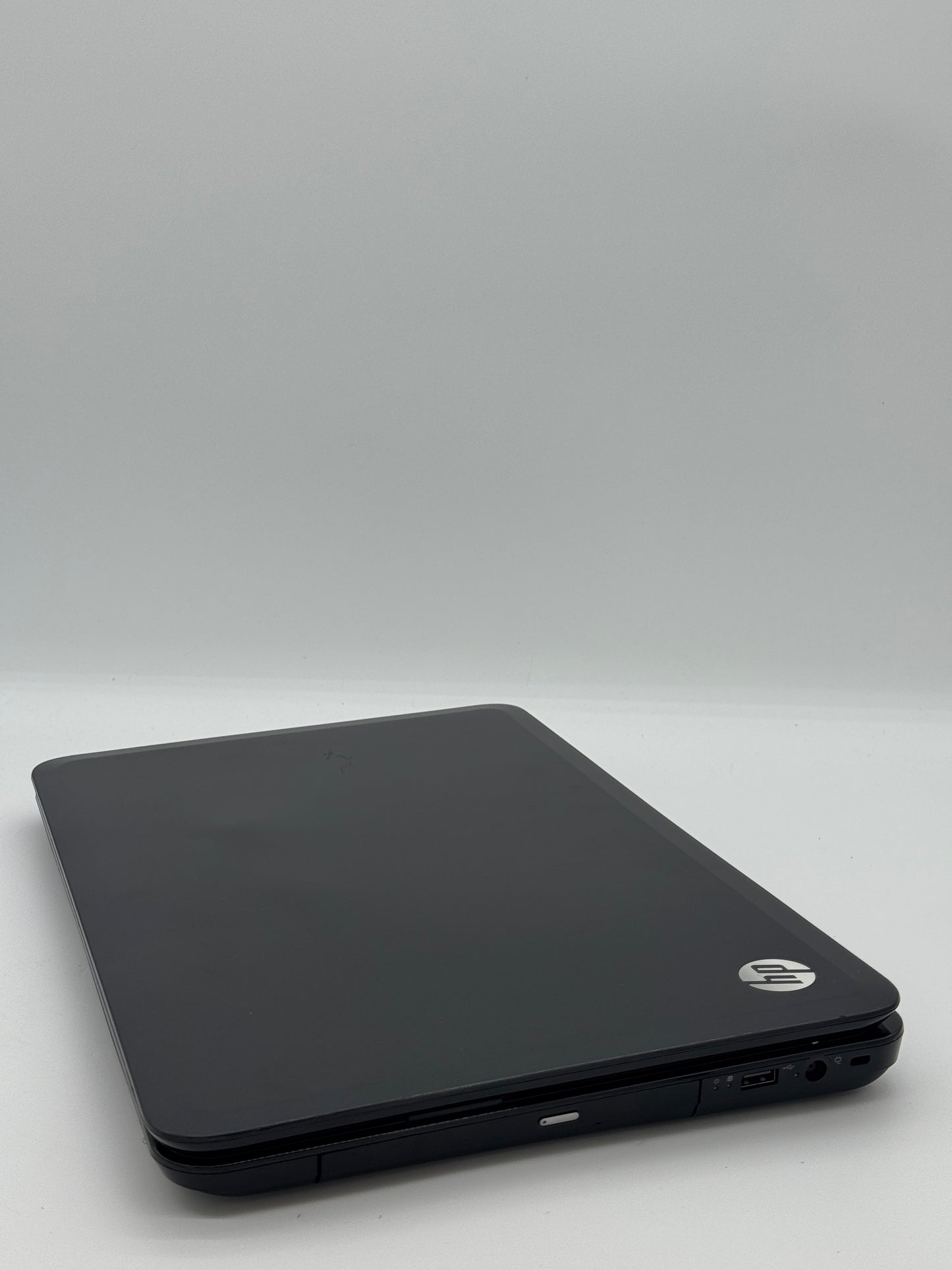 HP Pavilion G7 Laptop - Core i3, 8GB RAM, 256GB HDD, 15" Screen - Free Shipping!