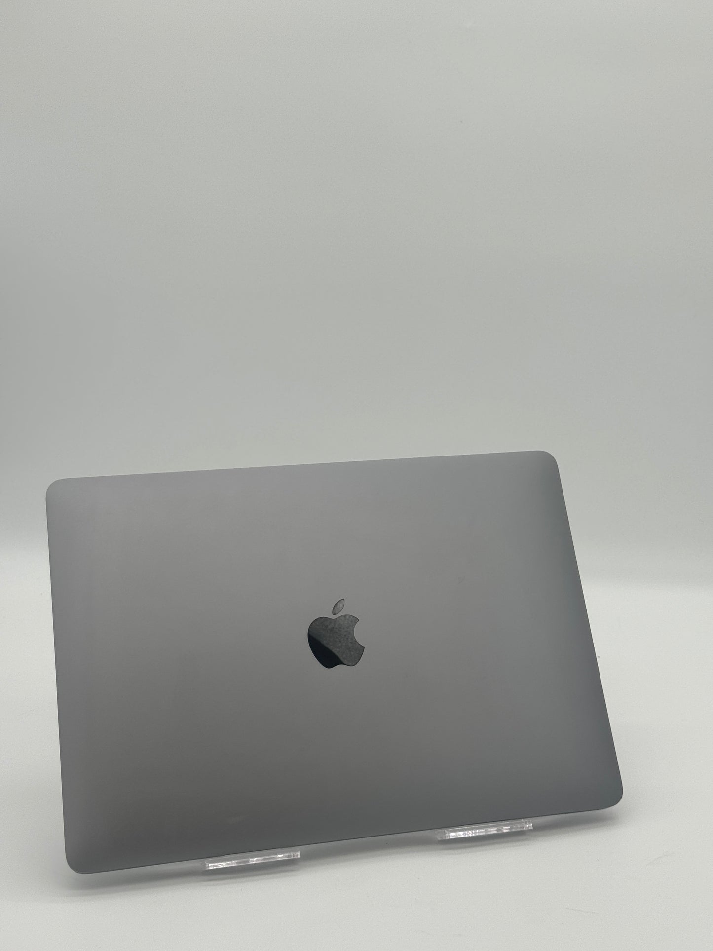 Apple MacBook Air M1 A2337 2020 - 16GB RAM, 256GB SSD, Space Gray
