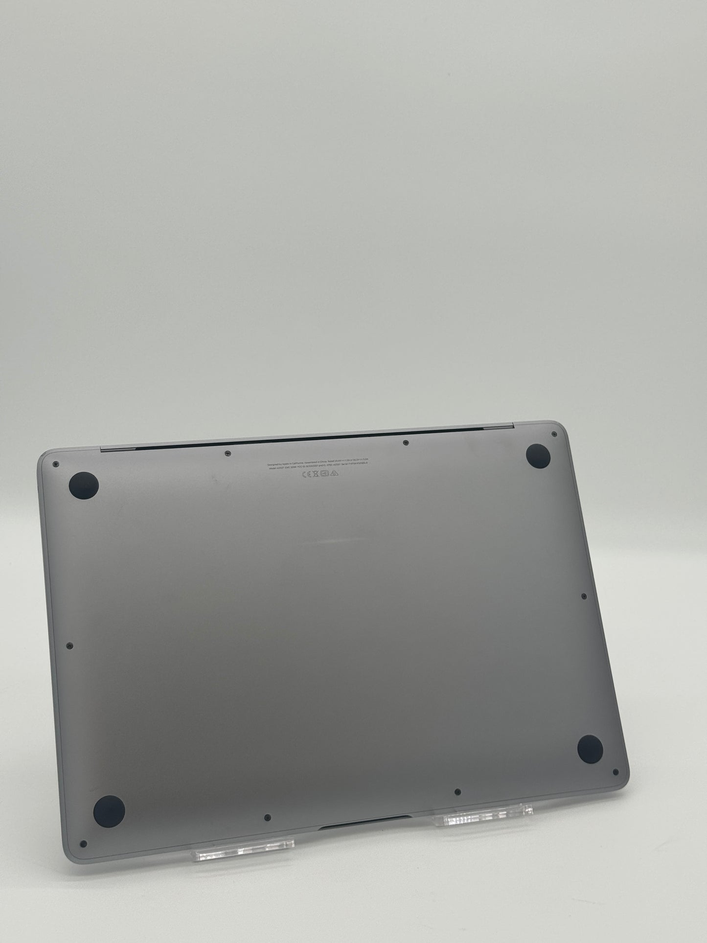 Apple MacBook Air M1 A2337 2020 - 16GB RAM, 256GB SSD, Space Gray