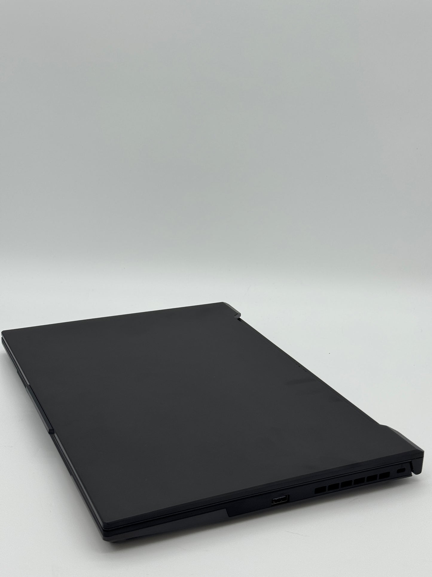Asus TUF Gaming A16 Laptop | AMD Ryzen 7 | 16GB RAM | 512GB SSD | Used