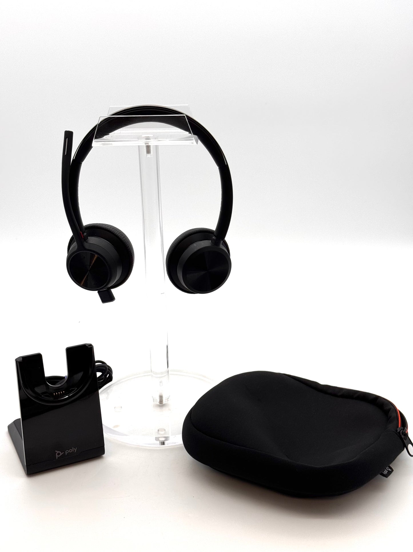 Poly Voyager 4320 UC Wireless Bluetooth Stereo Headset Black w/ BT700 Tested