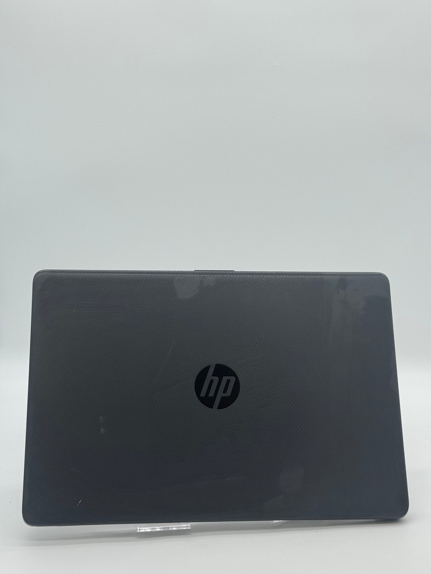 HP 255 15.6'' G9 Notebook - AMD Ryzen 3, 8GB RAM, 128GB SSD, Gray - Used needs new OS