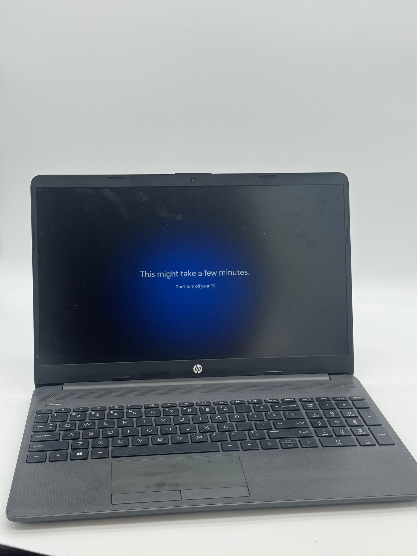 HP 255 15.6'' G9 Notebook - AMD Ryzen 3, 8GB RAM, 128GB SSD, Gray - Used needs new OS